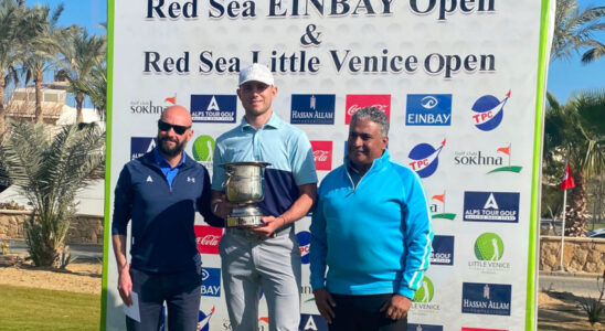 From left: Alessandro Pia, Alps Tour Tournament Director; the 2023 Ein Bay Open winner Jack Floydd (ENG) and Ali Mohammed Ali, General Manager of Sokhna Golf Club.